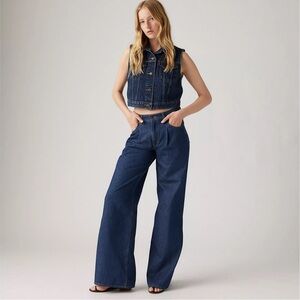 Levi’s Baggy Wide Dad Jeans